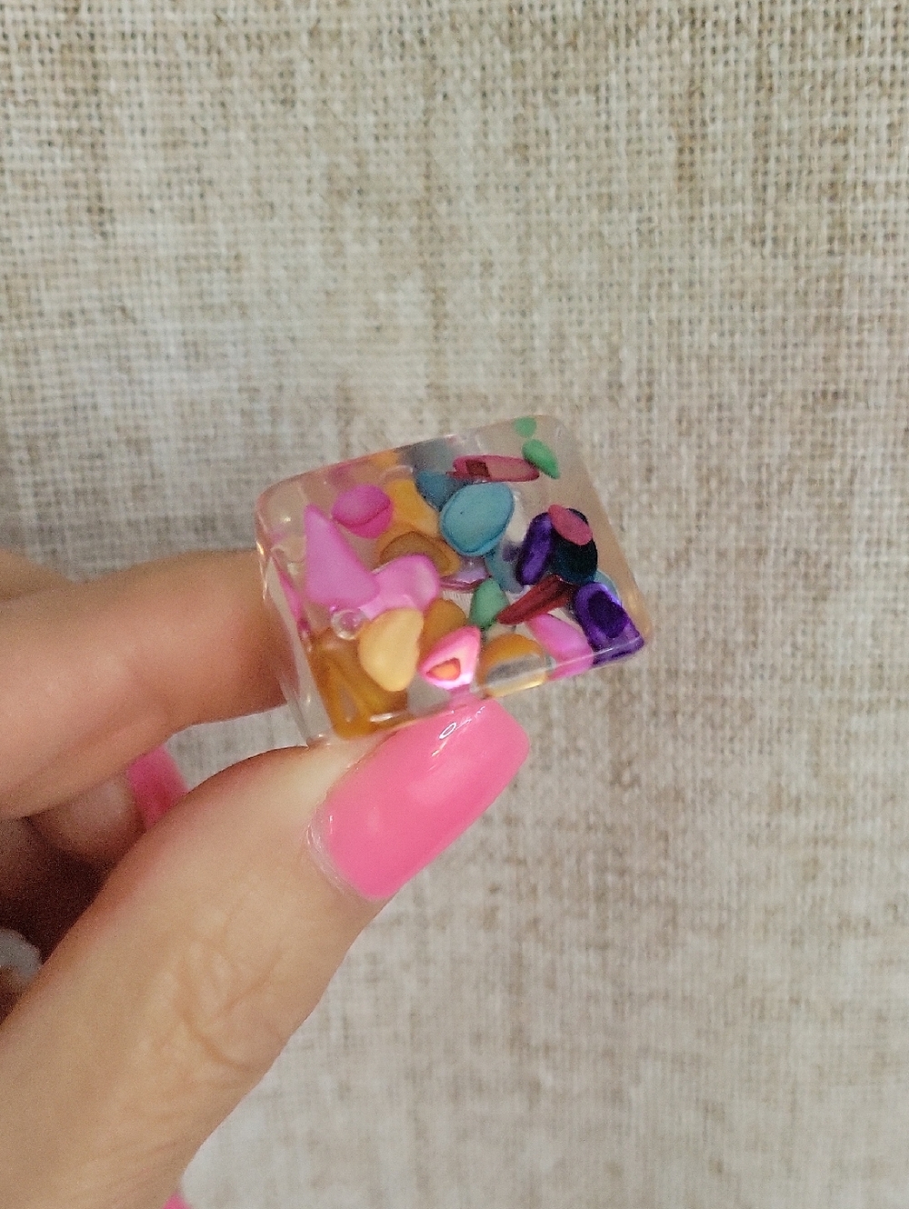Colorful Resin Seashell Pebble Gem Ring - Multicolor - Picture 4 of 7